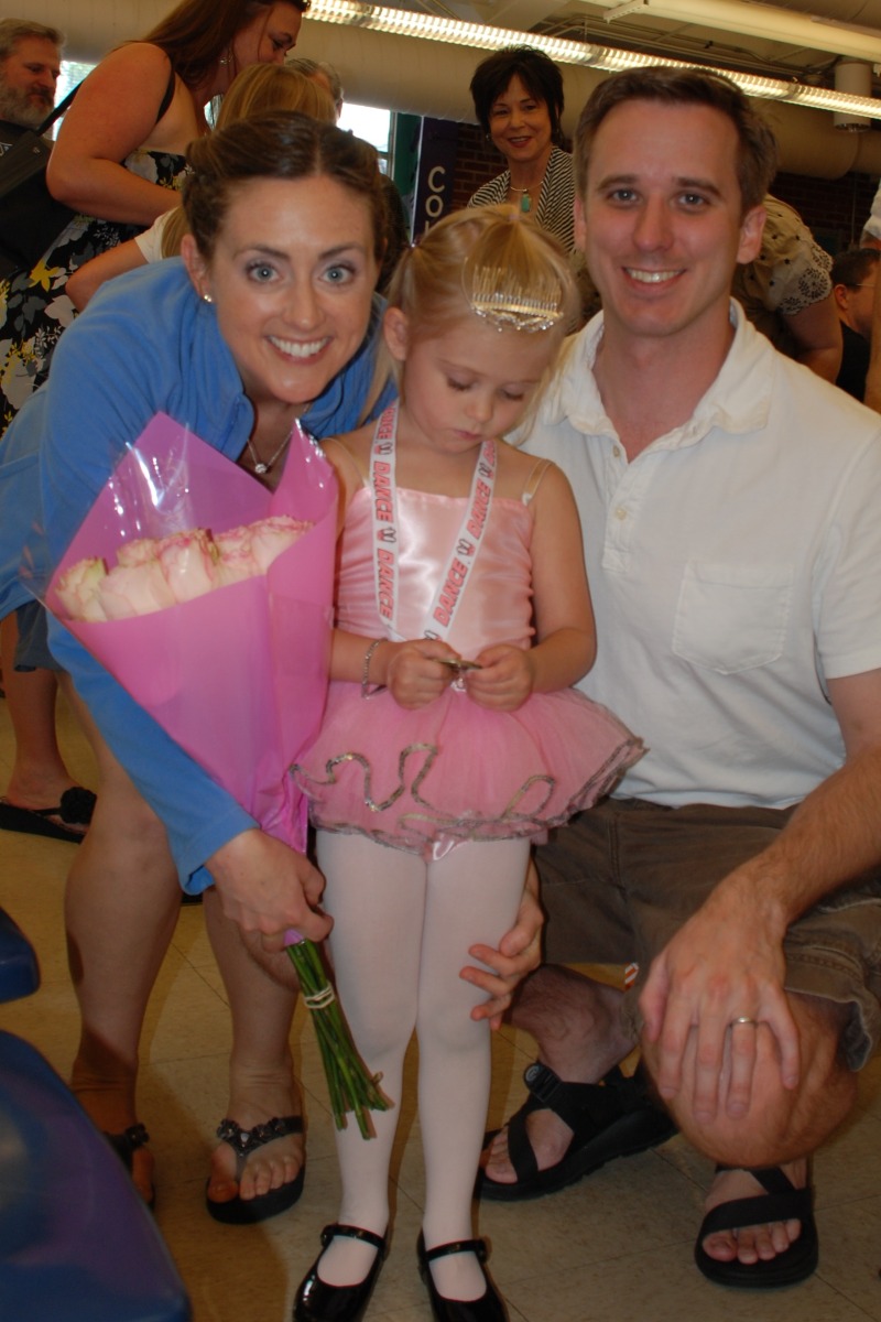 2012/05(May)/Sydney's Dance Recital/800x600_2012-05-12-Sydney's Recital-43.jpg